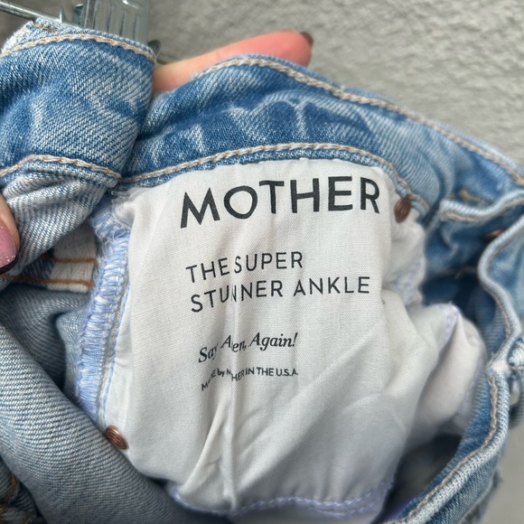 ❌SOLD❌Mother The Super Stunner Ankle Jeans in Say Amen, Again! - Picture 9 of 12